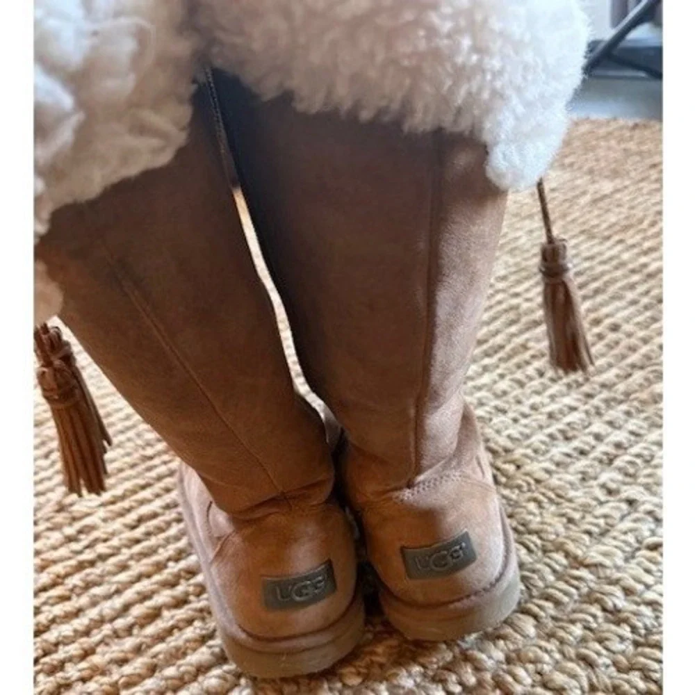 UGG Australia Sunburst Tall 1894 Chestnut‎ Suede Shearling Tassel Boots Womens 8